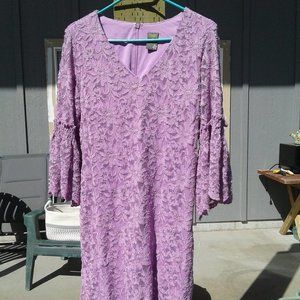 NWT TAYLOR SIZE 12 FLORAL LACE DRESS